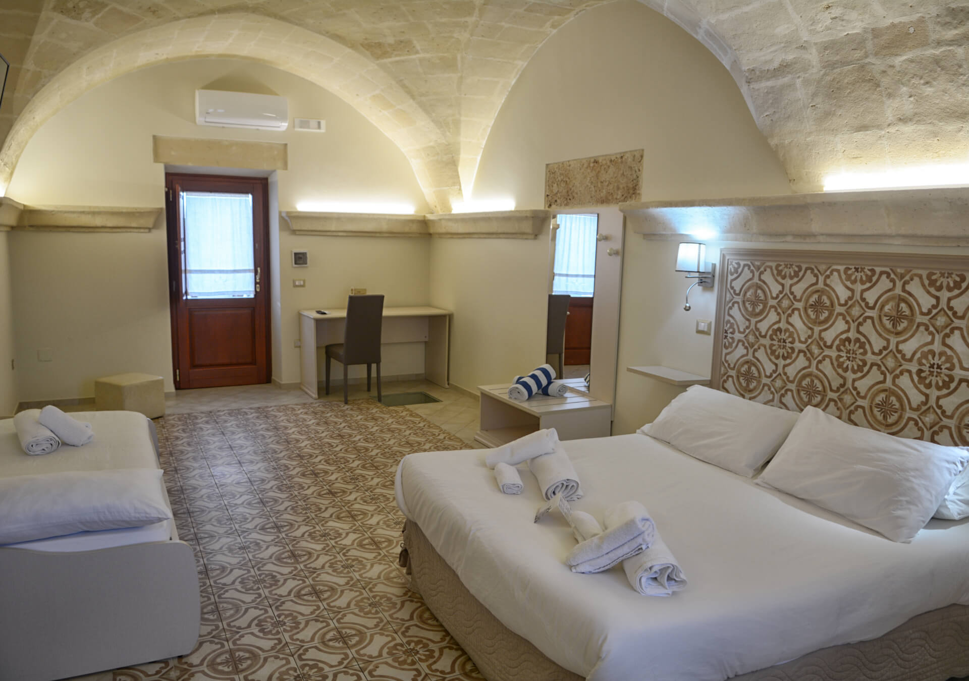 Salottino camera tripla Vaniglia b&b Sine Tempore Manduria